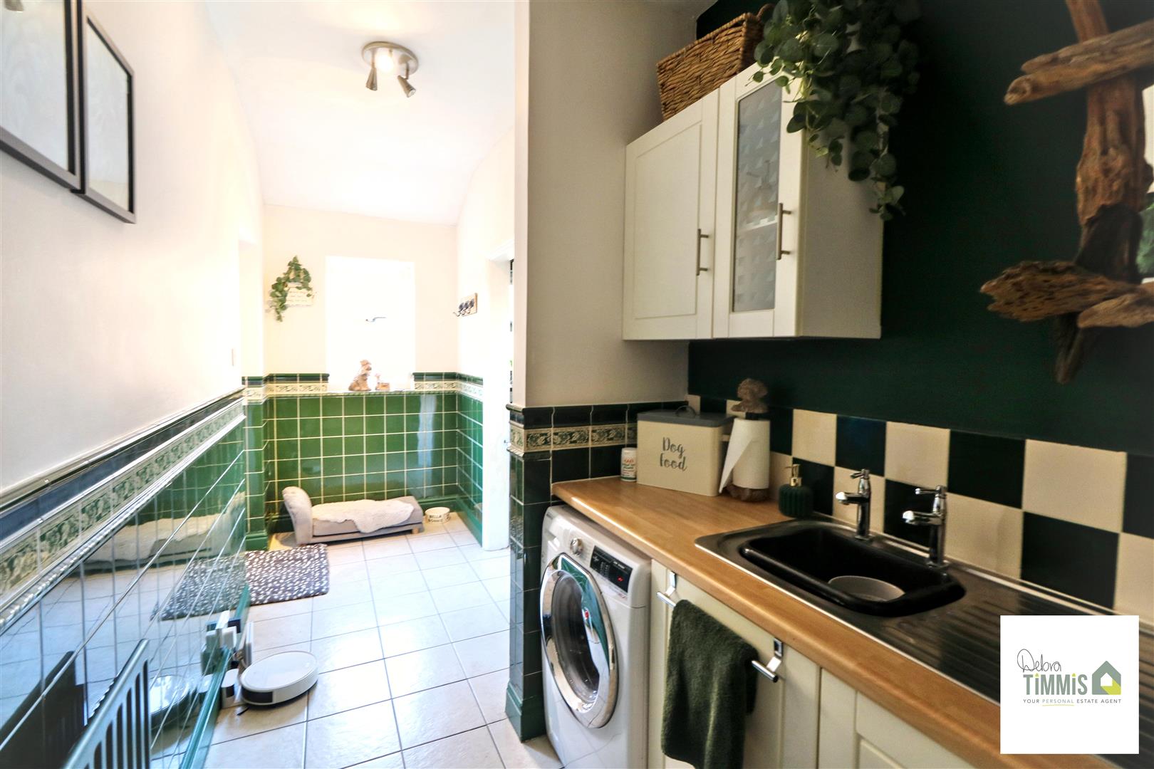 Sandy Hill, Werrington, Stoke-On-Trent